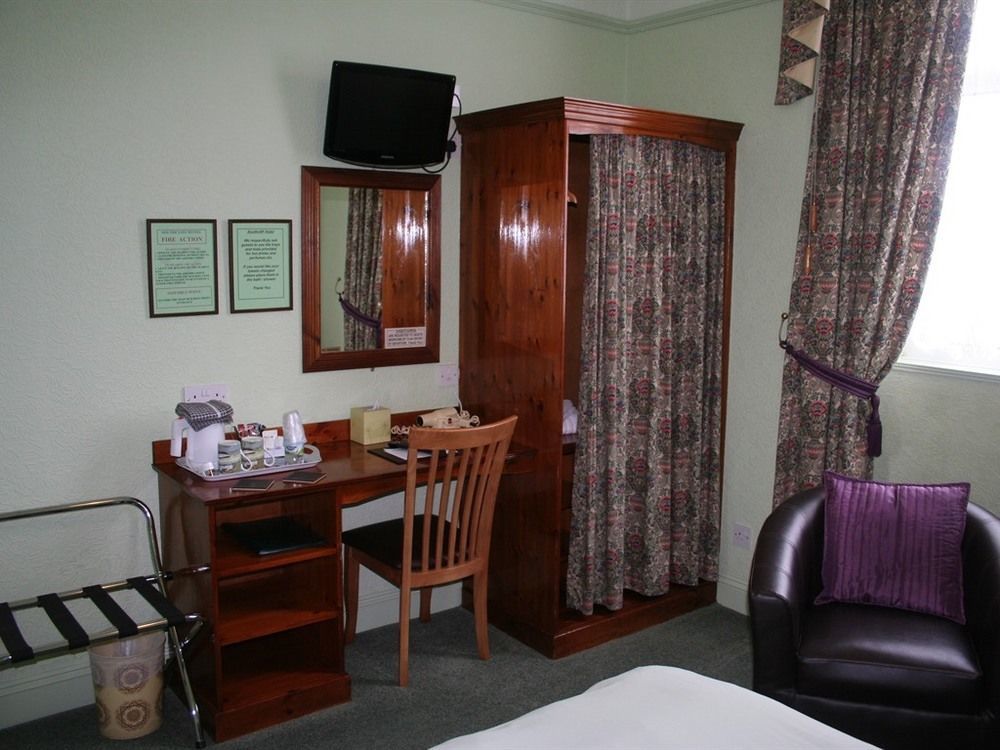 Southcliff Guest House Tenby Extérieur photo